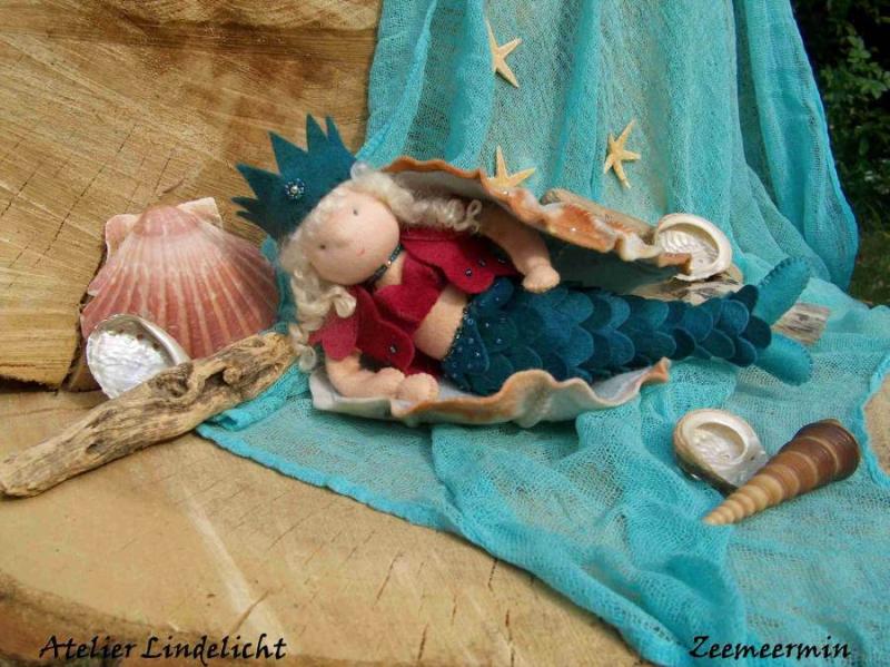 Seejungfrau mit Muschel